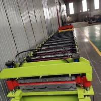 河北金辉压瓦机械厂生产各种型号压瓦机定制异型压瓦机设备